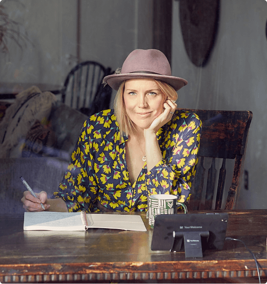 About About Image 02